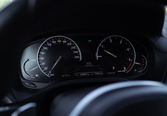Подержанный автомобиль BMW X3 2018 года (40 фото)