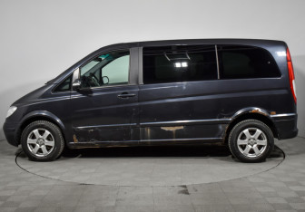Подержанный автомобиль Mercedes-Benz Viano 2007 года (8 фото)