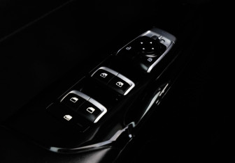 Подержанный автомобиль Kia K5 2021 года (17 фото)