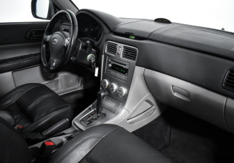 Подержанный автомобиль Subaru Forester Suv 2007 года (13 фото)