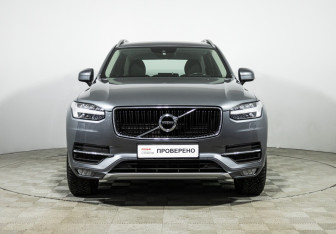 Подержанный автомобиль Volvo XC90 2019 года (2 фото)