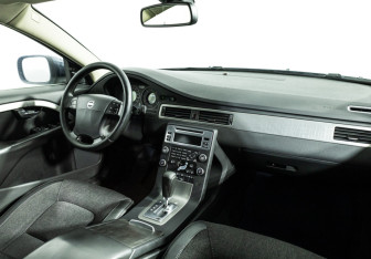 Подержанный автомобиль Volvo XC70 2008 года (9 фото)