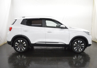 Подержанный автомобиль Chery Tiggo 4 2020 года (4 фото)