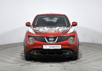 Подержанный автомобиль Nissan Juke 2011 года (2 фото)