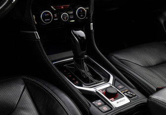 Подержанный автомобиль Subaru Forester Suv 2020 года (16 фото)