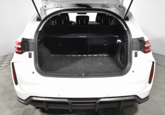 Подержанный автомобиль Haval F7 2024 года (23 фото)