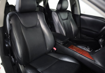 Подержанный автомобиль Lexus RX 2011 года (26 фото)