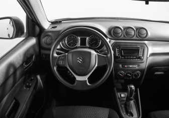 Подержанный автомобиль Suzuki Vitara 2020 года (11 фото)