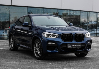 Подержанный автомобиль BMW X4 2018 года (6 фото)