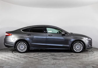 Подержанный автомобиль Ford Mondeo Sedan 2016 года (4 фото)