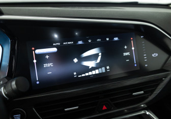 Подержанный автомобиль Geely Tugella 2021 года (18 фото)