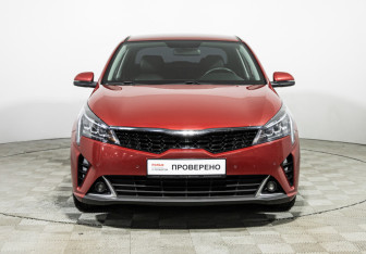 Подержанный автомобиль Kia Rio Sedan 2022 года (2 фото)