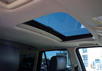 Подержанный автомобиль Land Rover Range Rover Sport 2011 года (20 фото)