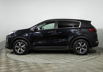 Подержанный автомобиль Kia Sportage 2020 года (8 фото)