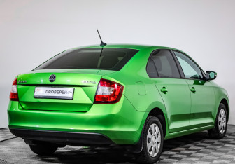 Подержанный автомобиль Skoda Rapid Liftback 2018 года (5 фото)