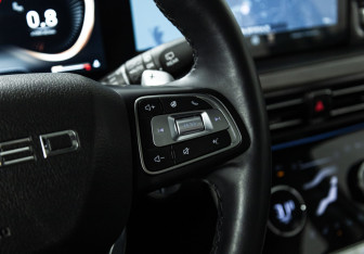 Подержанный автомобиль Exeed VX 2023 года (24 фото)