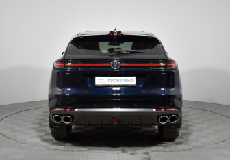 Подержанный автомобиль Changan UNI-K 2022 года (6 фото)