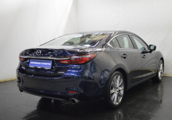 Подержанный автомобиль Mazda 6 Sedan 2022 года (5 фото)