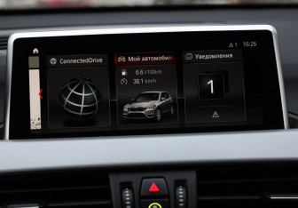 Подержанный автомобиль BMW X1 2019 года (17 фото)