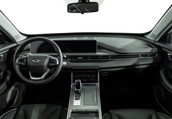 Подержанный автомобиль Chery Tiggo 4 2025 года (13 фото)