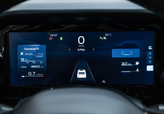 Подержанный автомобиль Geely Monjaro 2023 года (24 фото)