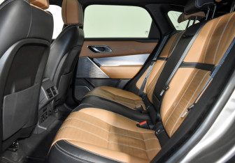 Подержанный автомобиль Land Rover Range Rover Velar 2021 года (12 фото)