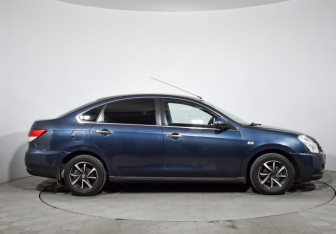 Подержанный автомобиль Nissan Almera Sedan 2013 года (4 фото)