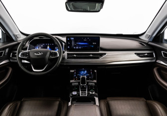 Подержанный автомобиль Chery Tiggo 8 Pro 2022 года (11 фото)