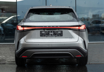 Новый Lexus RX 2025 (6 фото)