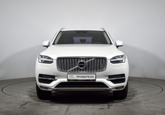 Подержанный автомобиль Volvo XC90 2015 года (2 фото)