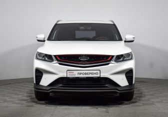Подержанный автомобиль Geely Coolray 2021 года (2 фото)