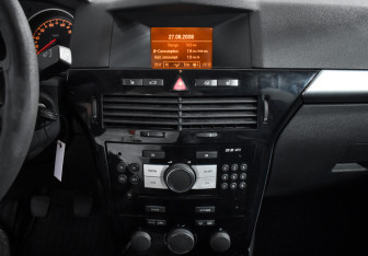 Подержанный автомобиль Opel Astra Sedan 2008 года (15 фото)