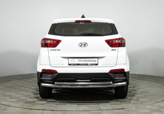 Подержанный автомобиль Hyundai Creta 2017 года (6 фото)