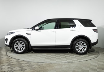 Подержанный автомобиль Land Rover Discovery Sport 2015 года (8 фото)