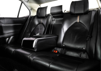 Подержанный автомобиль Toyota Camry Sedan 2019 года (28 фото)