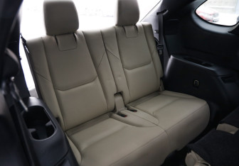 Подержанный автомобиль Mazda CX-9 2018 года (31 фото)