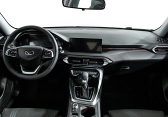 Подержанный автомобиль Kaiyi E5 2023 года (13 фото)