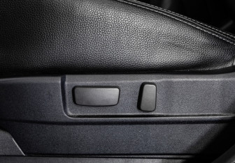 Подержанный автомобиль Mitsubishi Outlander 2013 года (18 фото)