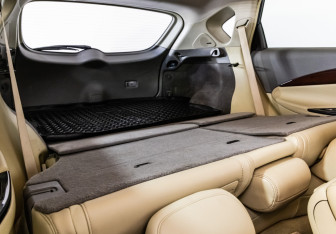 Подержанный автомобиль Infiniti EX 2008 года (20 фото)