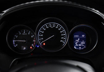 Подержанный автомобиль Mazda 6 Sedan 2015 года (18 фото)
