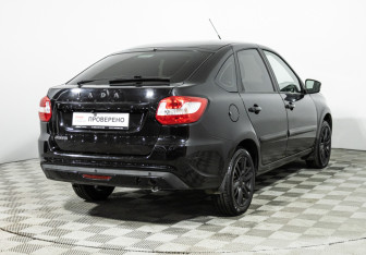 Подержанный автомобиль LADA (ВАЗ) Granta Liftback 2019 года (5 фото)