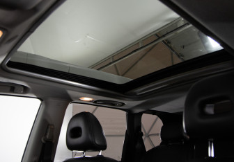 Подержанный автомобиль Nissan X-Trail 2013 года (22 фото)