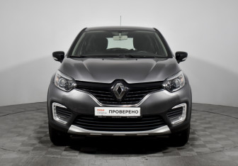 Подержанный автомобиль Renault Kaptur 2018 года (2 фото)