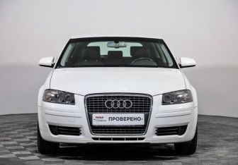 Подержанный автомобиль Audi A3 Hatchback 2008 года (2 фото)