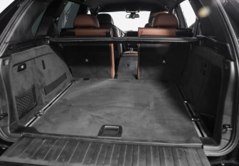 Подержанный автомобиль BMW X5 2013 года (32 фото)