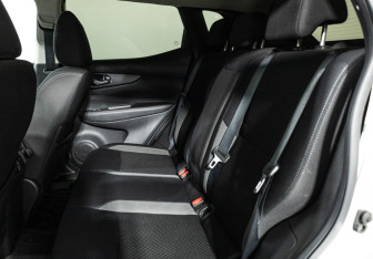 Подержанный автомобиль Nissan Qashqai 2019 года (10 фото)