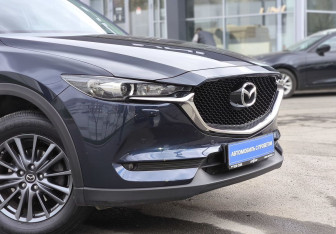 Подержанный автомобиль Mazda CX-5 2021 года (8 фото)