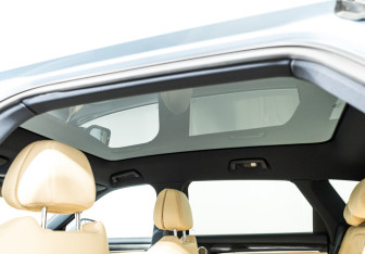 Подержанный автомобиль Voyah Free 2022 года (15 фото)