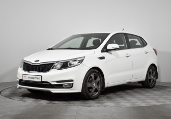 Подержанный автомобиль Kia Rio Hatchback 2016 года (1 фото)
