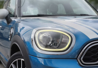 Подержанный автомобиль MINI Countryman 2017 года (9 фото)